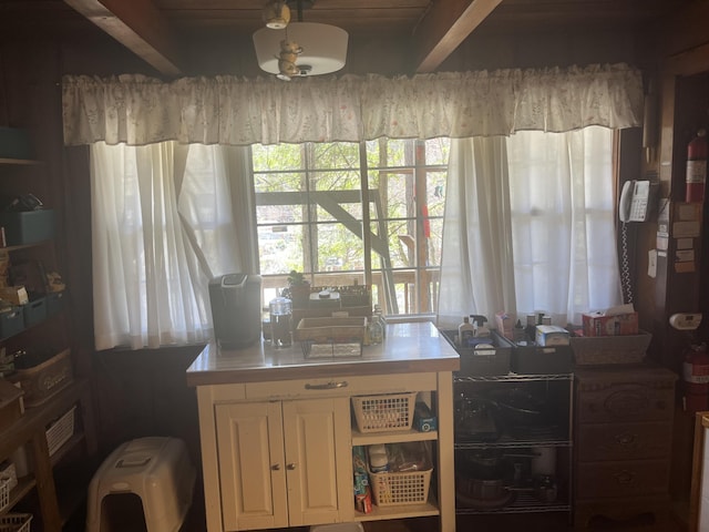 907 Augusta Dr, Cumberland, KY 40823 - dining room featuring ceiling fan