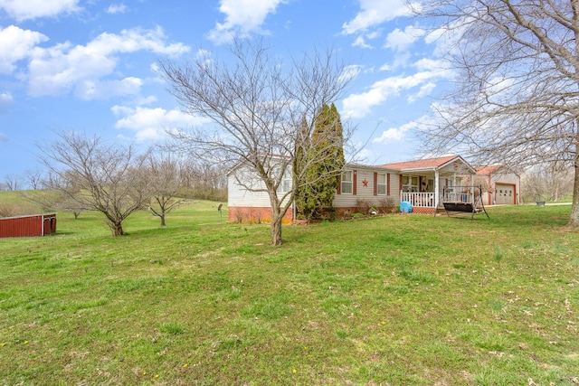 360 N Middletown Rd, Winchester, KY 40391 - view of yard featuring a porch