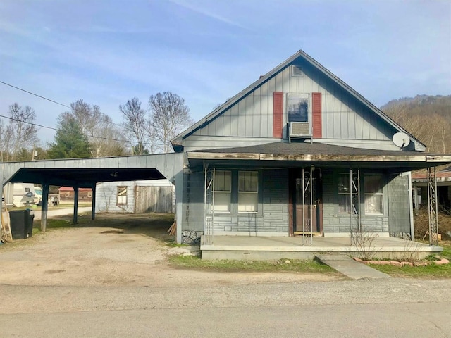 34 Owens Rd S, Clearfield, KY 40313 - view of front of home with driveway and a porch