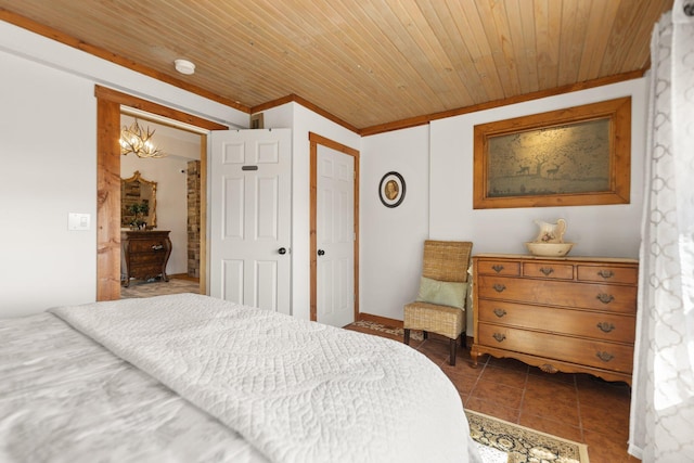 1295 Burger Knob Rd, Junction City, KY 40440 - bedroom featuring a notable chandelier, dark tile patterned flooring, crown molding, and wood ceiling