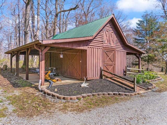 1295 Burger Knob Rd, Junction City, KY 40440 - view of barn