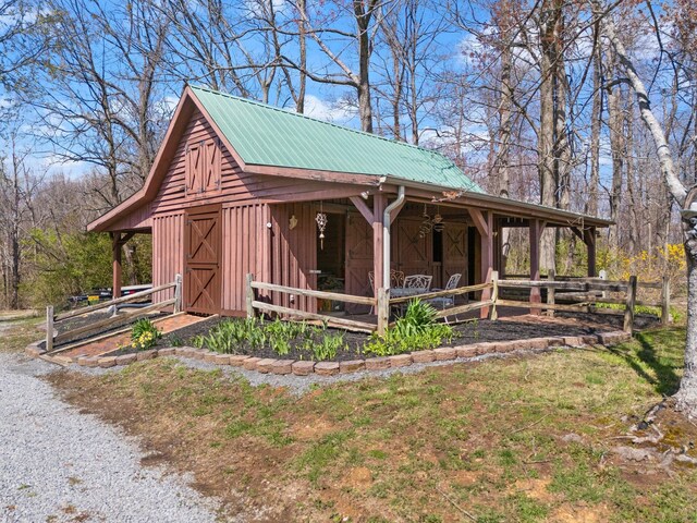 1295 Burger Knob Rd, Junction City, KY 40440 - exterior space with an outbuilding and an exterior structure