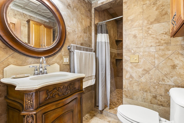 9485 US-60, Morehead, KY 40351 - bathroom with toilet, vanity, a tile shower, and tile walls