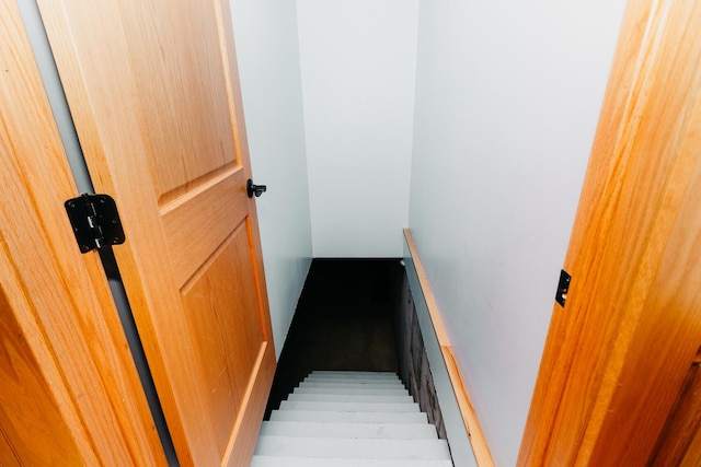 4241 Kendall Springs Rd, Owingsville, KY 40360 - view of staircase