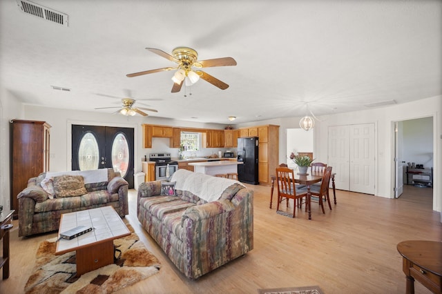 58 Mcclendon Ln, Russell Springs, KY 42642 - living room with ceiling fan and light wood finished floors