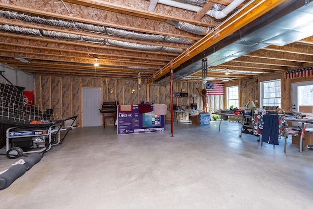 790 Thatchers Mill Rd, Paris, KY 40361 - basement with a workshop area