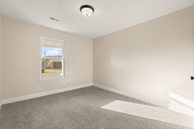80 Westview Dr, Stanton, KY 40380 - empty room featuring visible vents, baseboards, and carpet floors