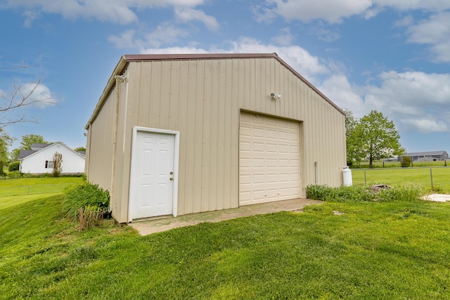 256 Sutton Ln, Lancaster, KY 40444 - view of outdoor structure with an outbuilding