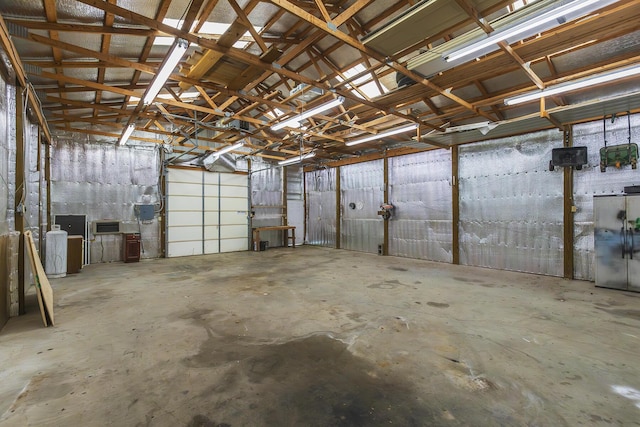 256 Sutton Ln, Lancaster, KY 40444 - view of garage