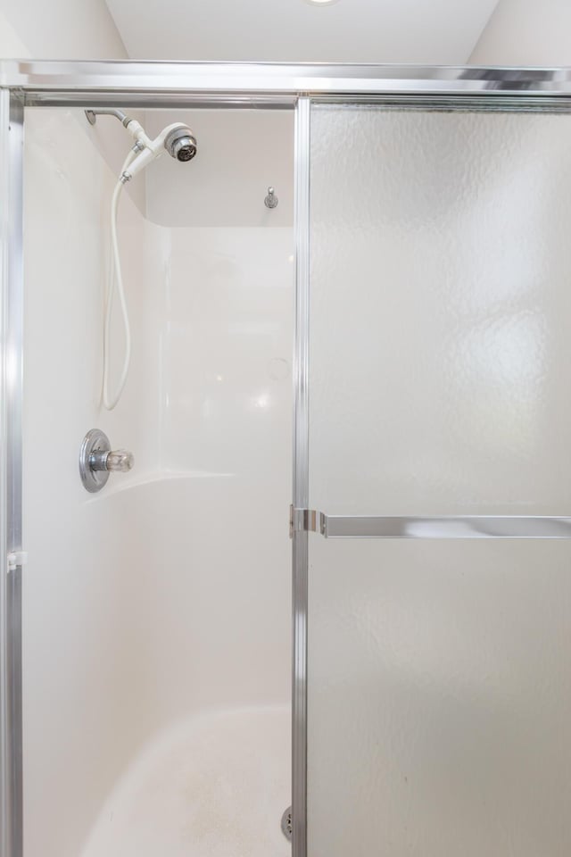 2692 Crab Orchard Rd, Lancaster, KY 40444 - full bath with a stall shower