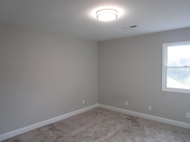 596 Overlook Dr, Lancaster, KY 40444 - unfurnished room with light carpet and baseboards