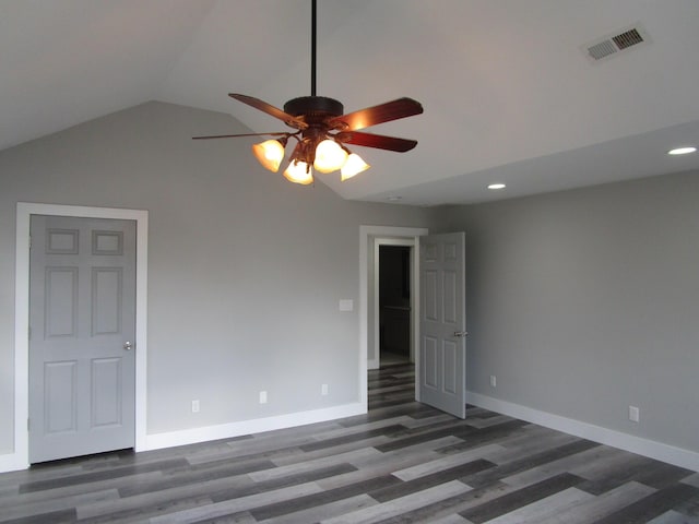 596 Overlook Dr, Lancaster, KY 40444 - unfurnished room with lofted ceiling, ceiling fan, wood finished floors, recessed lighting, and baseboards