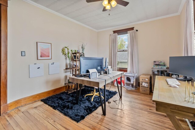 309 W Columbia St, Somerset, KY 42501 - office space featuring light wood finished floors, crown molding, ceiling fan, and baseboards