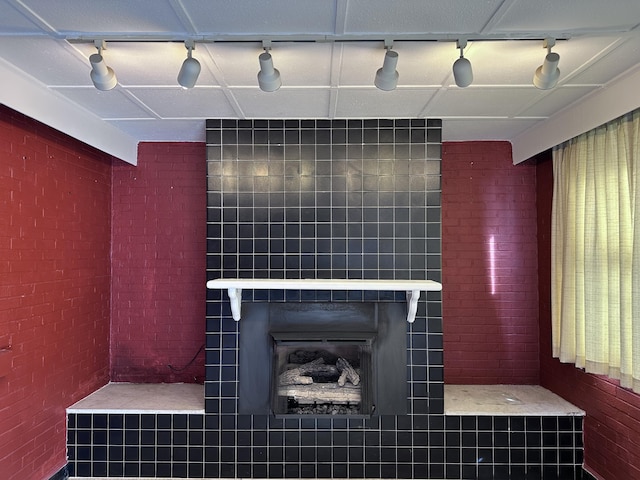 interior details with track lighting