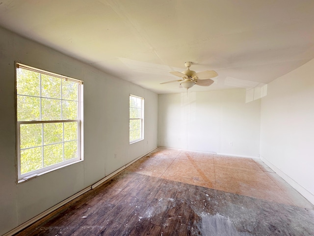 305 Saddle Wood Ct, Berea, KY 40403 - empty room featuring baseboards, wood finished floors, and a ceiling fan