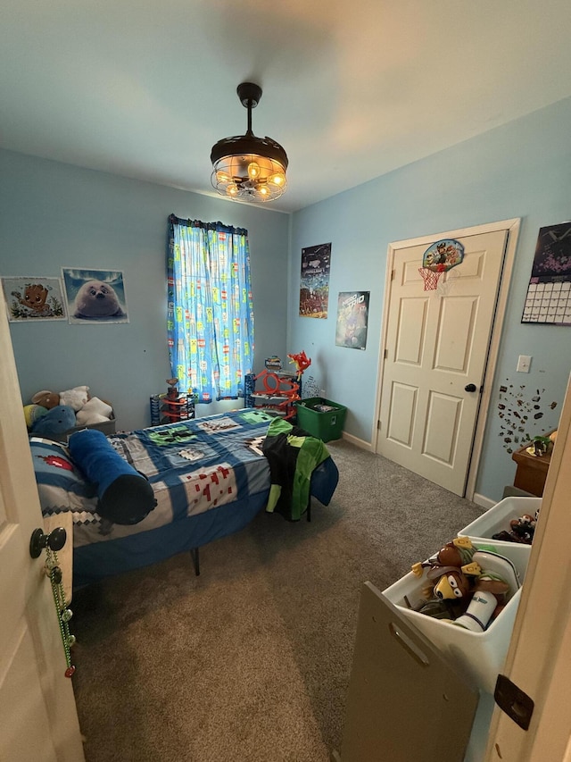 view of carpeted bedroom