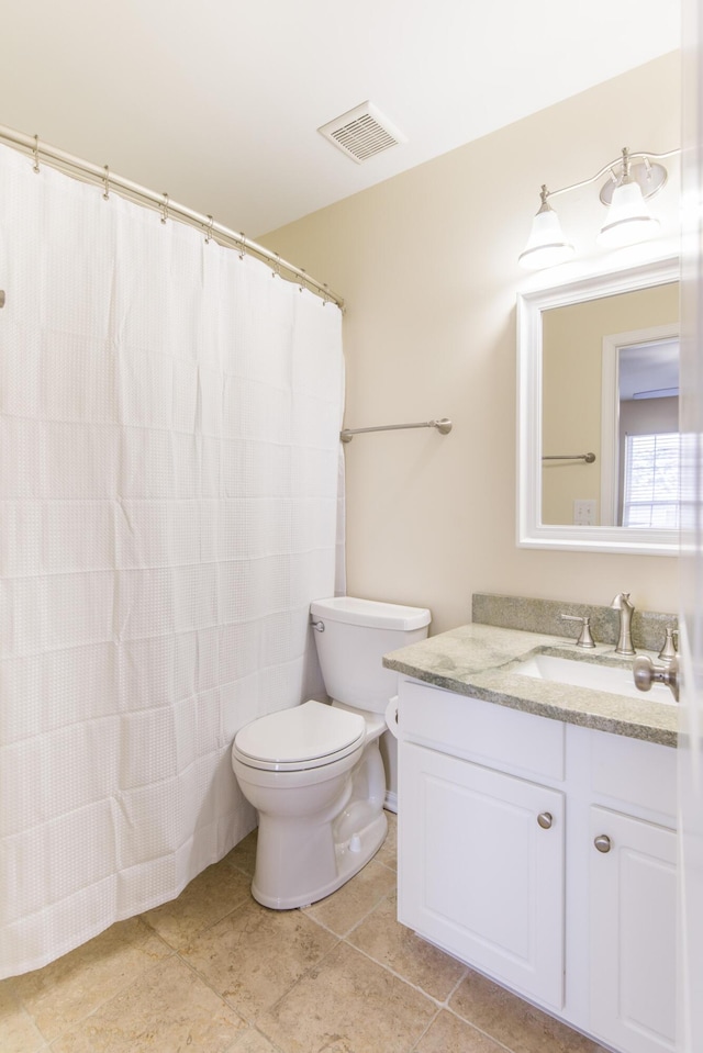 full bath with vanity, tile patterned flooring, visible vents, toilet, and a shower with shower curtain