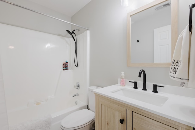 211 Eric Dr, Richmond, KY 40475 - bathroom with visible vents, vanity, washtub / shower combination, and toilet