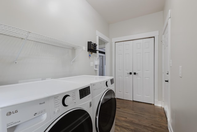 211 Eric Dr, Richmond, KY 40475 - washroom featuring dark wood-type flooring, laundry area, and independent washer and dryer
