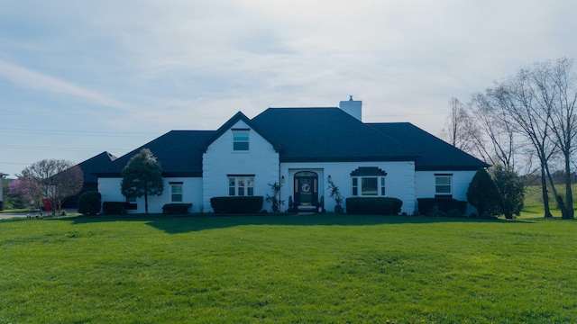 211 Eric Dr, Richmond, KY 40475 - view of front of house featuring a chimney and a front yard