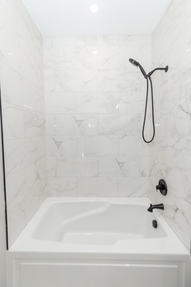 437 Boones Creek Rd, Lancaster, KY 40444 - full bathroom with shower / tub combination