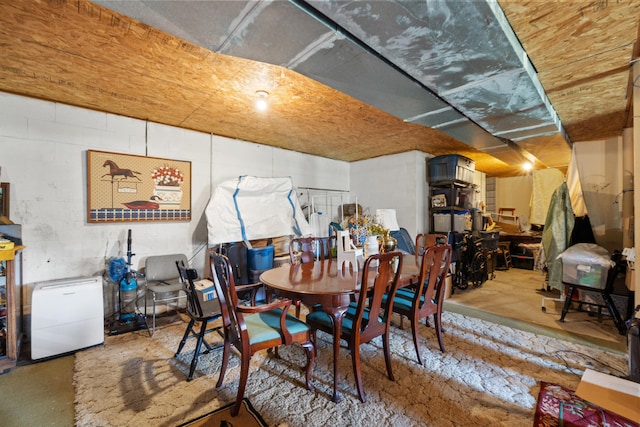 5245 US-68 W, Gravel Switch, KY 40328 - dining space with concrete block wall and concrete floors