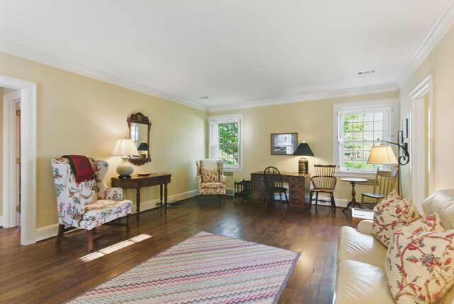 216 Ridgeway Rd, Lexington, KY 40502 - living area featuring baseboards, plenty of natural light, hardwood / wood-style flooring, and crown molding