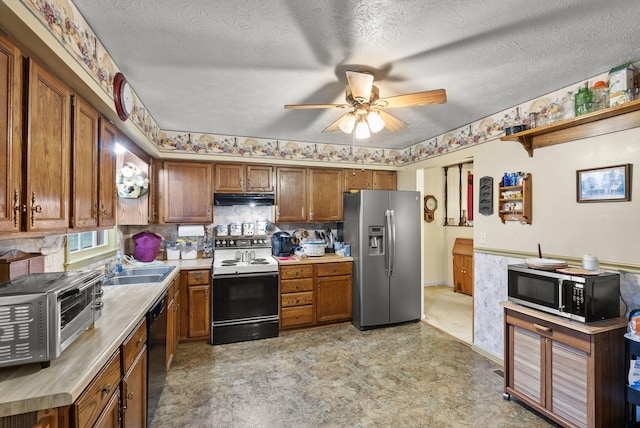 kitchen with stainless steel fridge with ice dispenser, dishwasher, light countertops, under cabinet range hood, and white electric range