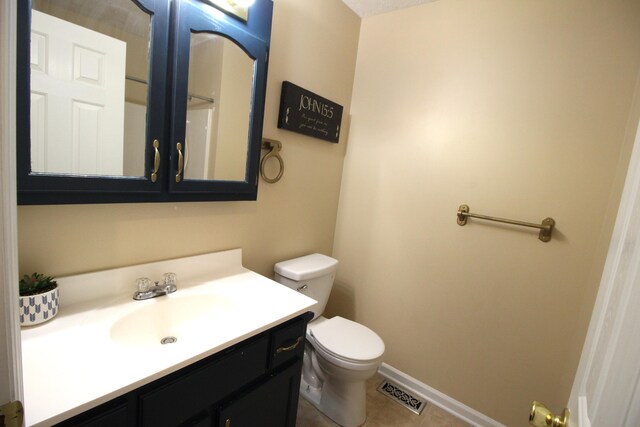 312 Springhurst Dr, Berea, KY 40403 - bathroom with vanity, visible vents, toilet, baseboards, and tile patterned floors