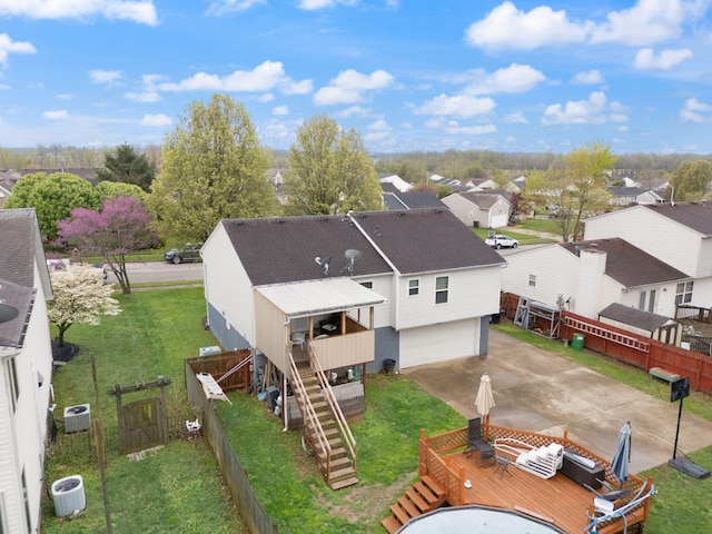 bird's eye view with a residential view