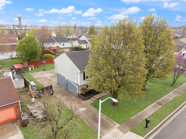 bird's eye view with a residential view
