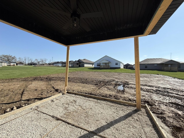 860 Denali Dr, Richmond, KY 40475 - view of patio with a residential view and ceiling fan