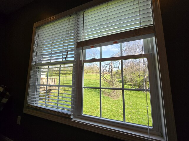 1778 Elkin Station Rd, Winchester, KY 40391 - view of interior details