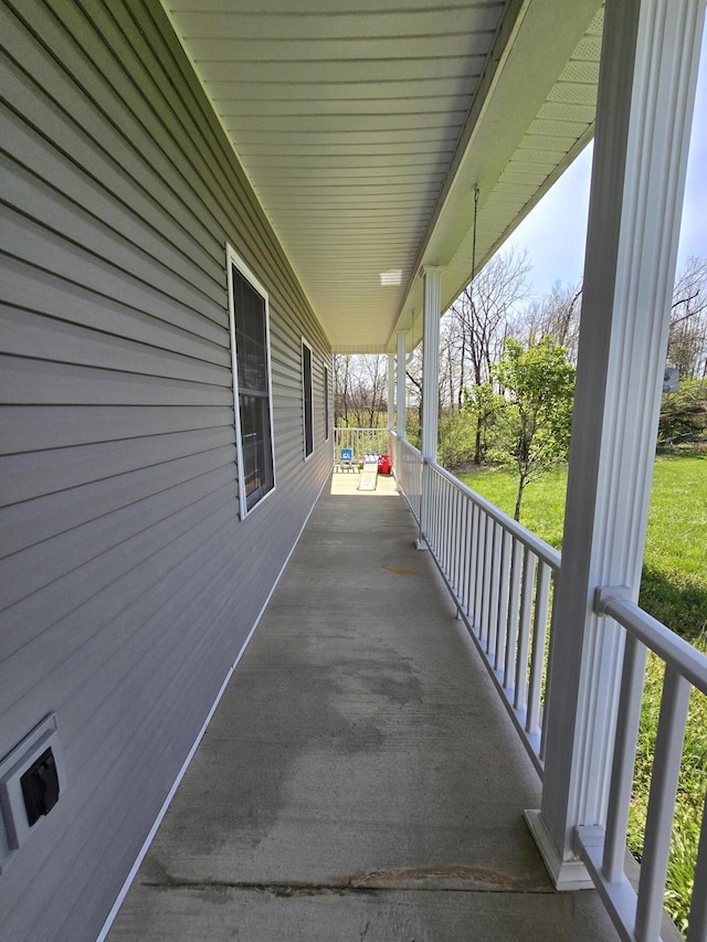 1778 Elkin Station Rd, Winchester, KY 40391 - view of patio featuring a porch
