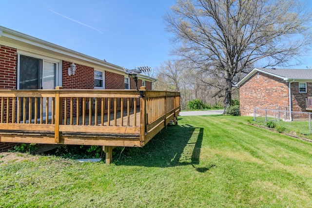 406 Kenway St, Berea, KY 40403 - view of yard featuring a wooden deck