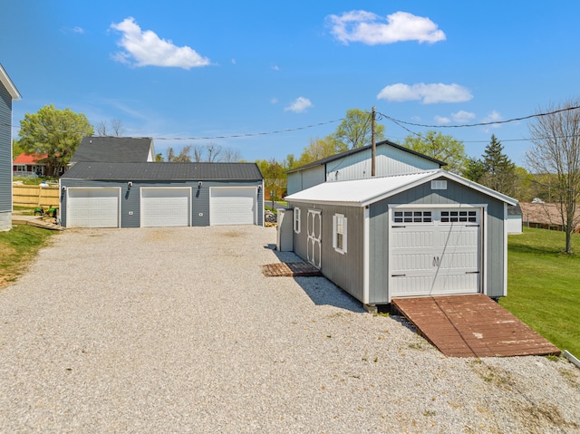100 Lair St, Mount Vernon, KY 40456 - view of detached garage