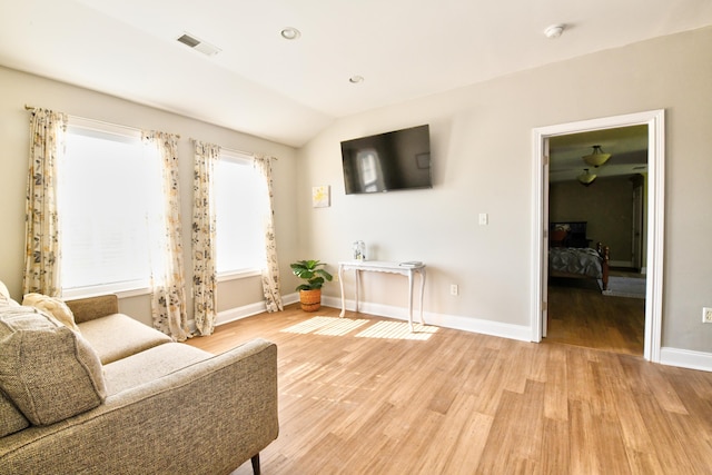 1105 Locust Fork Rd, Stamping Ground, KY 40379 - interior space with light wood-style floors, baseboards, lofted ceiling, visible vents, and recessed lighting