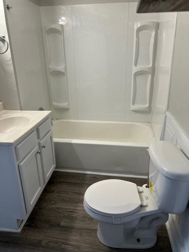 855 Horton Dr, Paris, KY 40361 - full bath featuring toilet, wood finished floors, tub / shower combination, and vanity