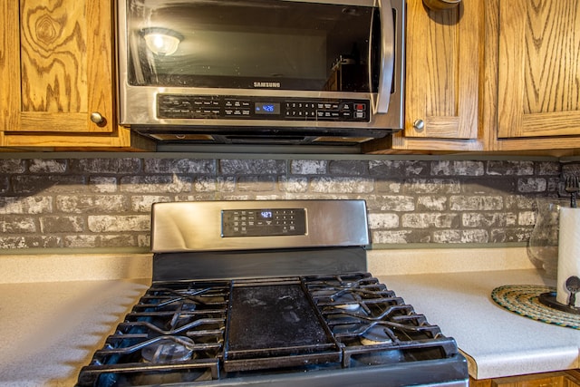 20 Hemlock Subdivision Rd, Williamsburg, KY 40769 - kitchen view of stainless steel appliances