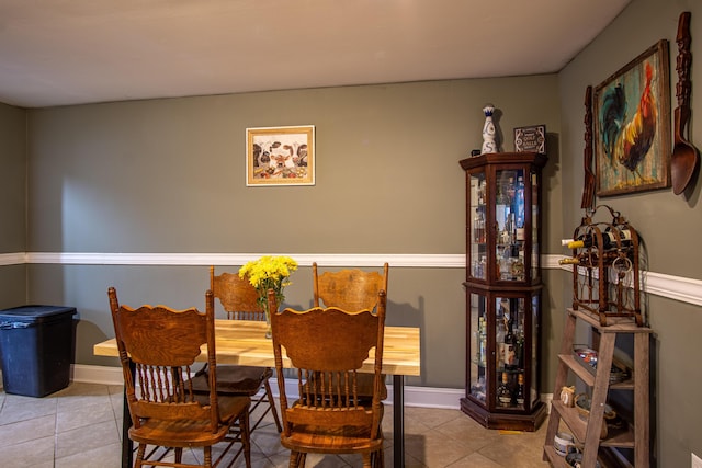20 Hemlock Subdivision Rd, Williamsburg, KY 40769 - tiled dining area with baseboards
