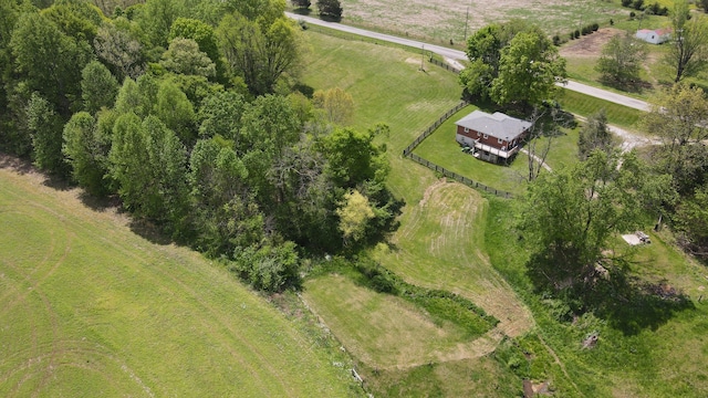 birds eye view of property featuring a rural view