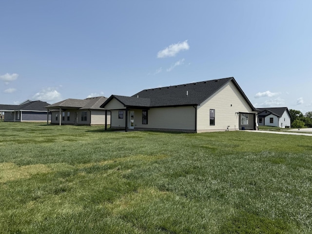 445 Wyldwood Way, Berea, KY 40403 - rear view of property featuring a yard