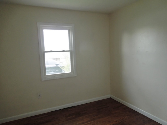 217 Dorothy Ave, Danville, KY 40422 - empty room with baseboards and dark wood-style floors
