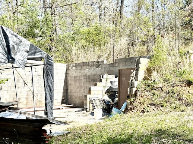 470 Cedar Bluff Rd, Monticello, KY 42633 - view of yard with fence