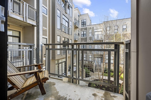 650 S Mill St Unit 219, Lexington, KY 40508 - view of balcony