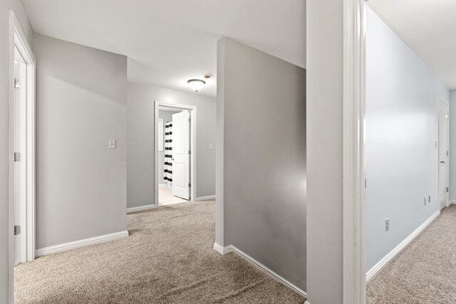 1025 Vineyard Way, Berea, KY 40403 - corridor with carpet