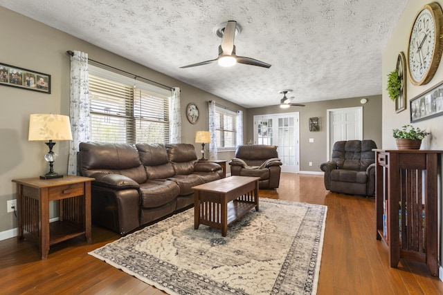 370 Poplar Ln, Morehead, KY 40351 - living area featuring a ceiling fan, wood finished floors, and a textured ceiling