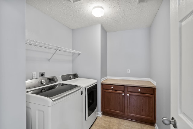 533 Lanarkshire Pl, Lexington, KY 40509 - walk in closet featuring light colored carpet