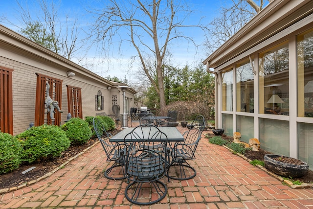 3037 Tates Creek Rd, Lexington, KY 40502 - view of yard featuring french doors