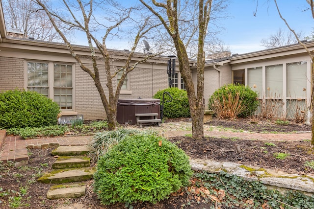3037 Tates Creek Rd, Lexington, KY 40502 - view of yard featuring a hot tub